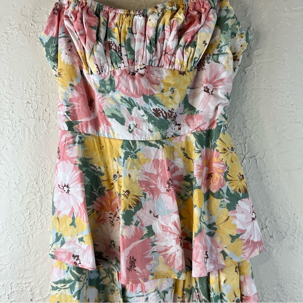 Selfie Leslie Provence Bloom Tiered Floral Mini Dress Multi Blush - Picture 5 of 13